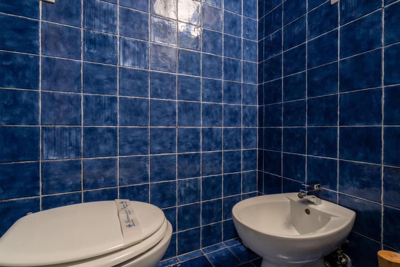 Colosseo Ohana Suite Intero Appartamento Open Space ローマ エクステリア 写真